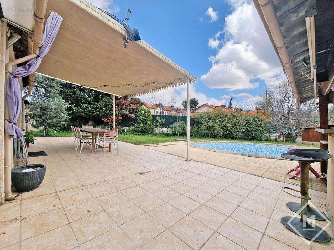 Maison à MARSEILLE-13E