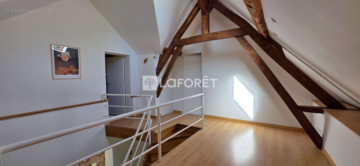 Maison à ORVILLERS-SOREL