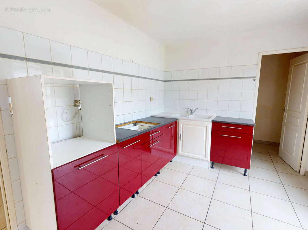 CUISINE - Maison à ROSIERES-PRES-TROYES
