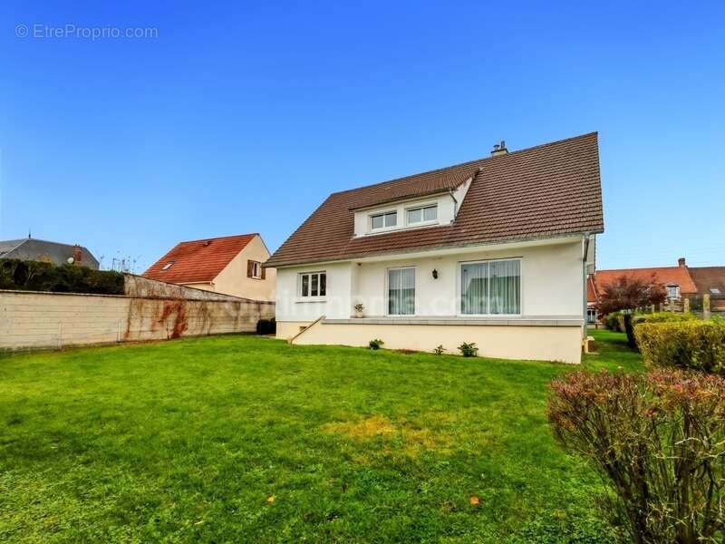 Maison à SACY-LE-GRAND