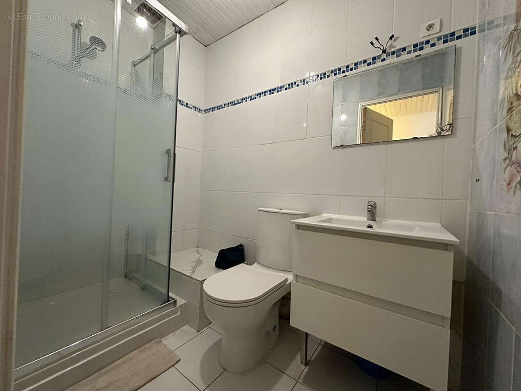 Maison à SAVIGNY-LE-TEMPLE