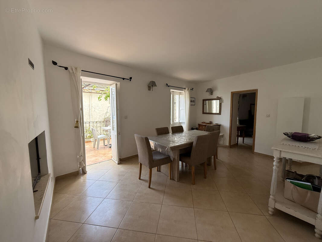 Maison à CAGNANO