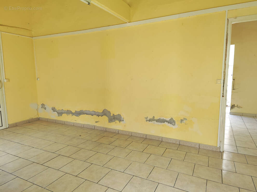 Maison à TERRE-DE-BAS