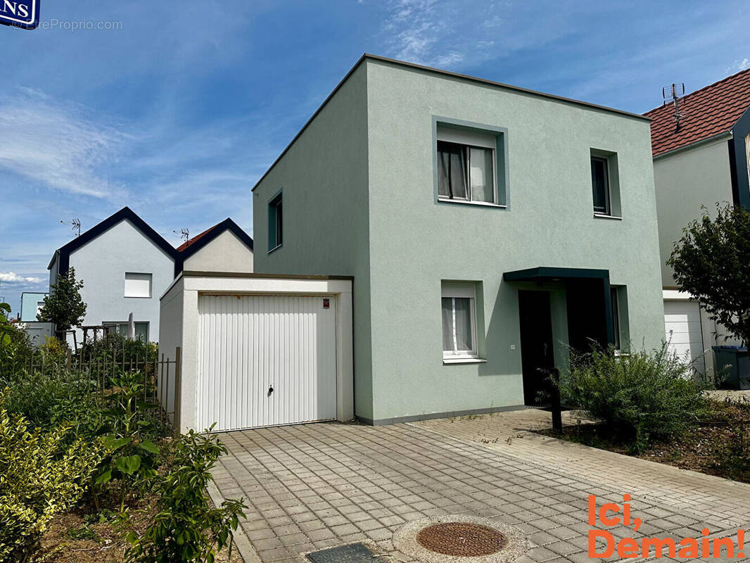 Maison neuve 4 pièces à vendre à Geispolsheim - Réf. 598 - photo 1