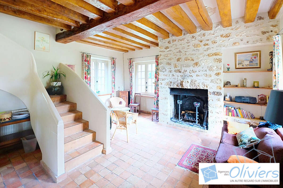 Maison à SAINT-FORGET