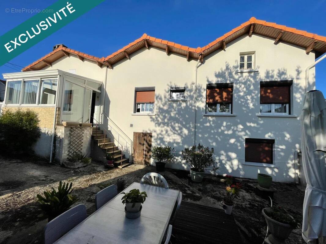 Photo 1 - Maison à L&#039;ISLE-D&#039;ESPAGNAC