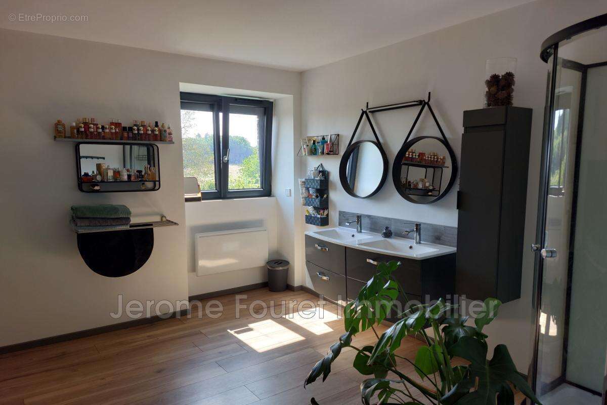 vente maison 6 Pièce(s) - photo 14
