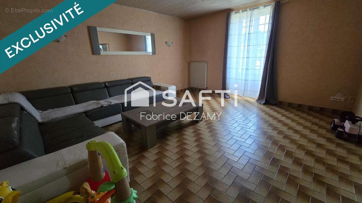 Photo 4 - Maison à MOUZEUIL-SAINT-MARTIN