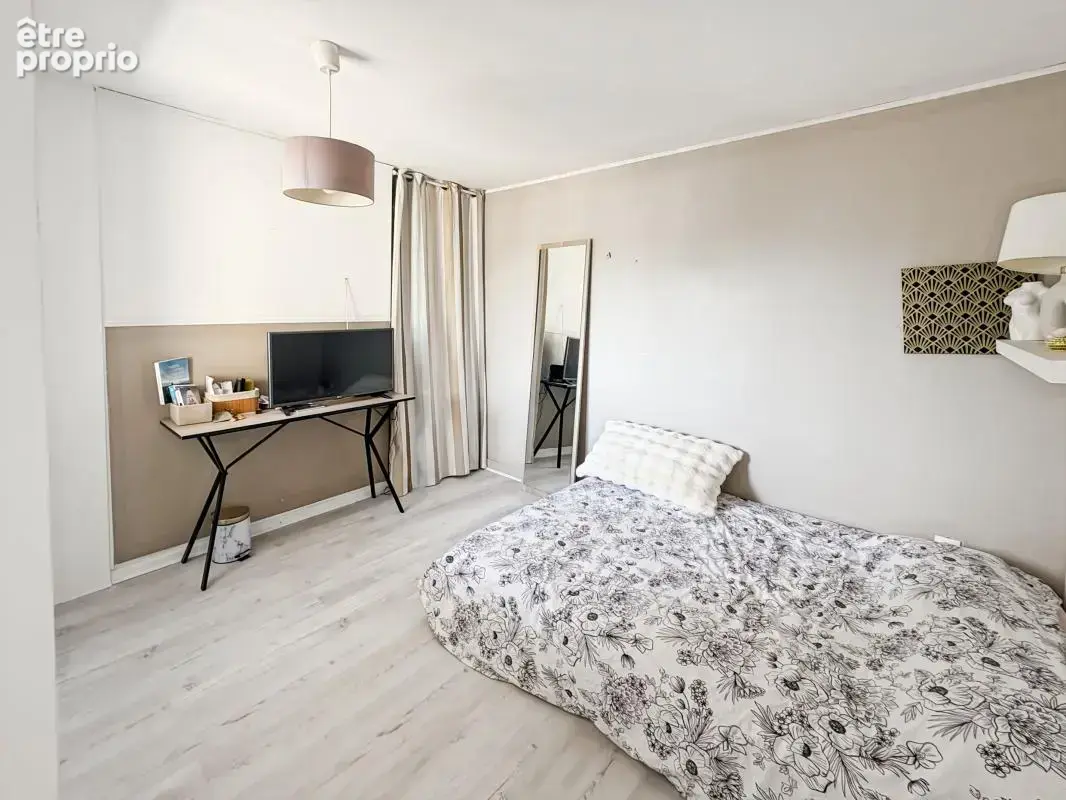 Maison familiale avec piscine et dépendances – Bourg-lès-Valence - photo 16