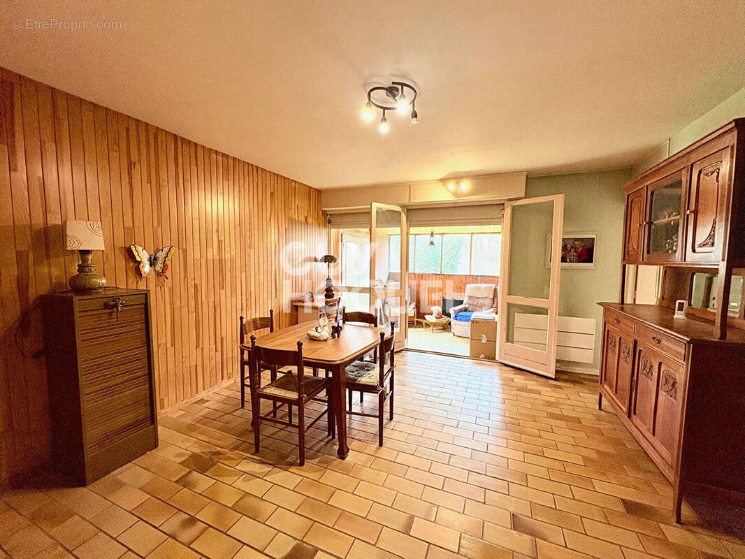 Maison à VILLENAVE-D'ORNON