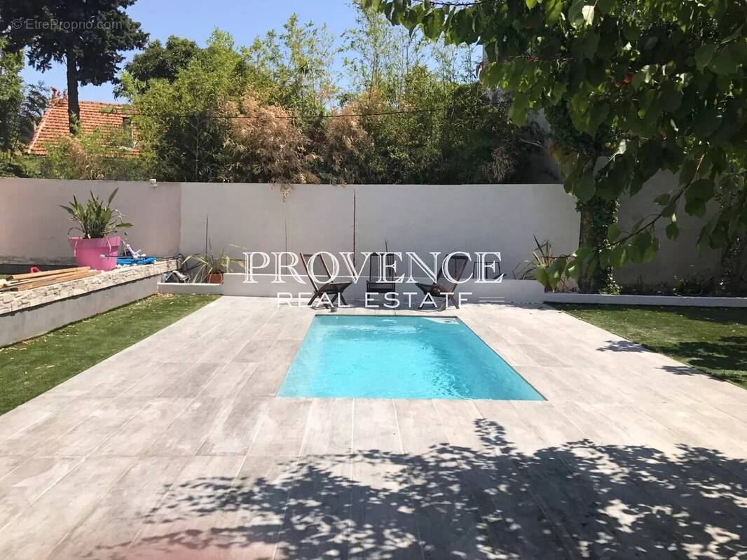 Maison à MARSEILLE-9E