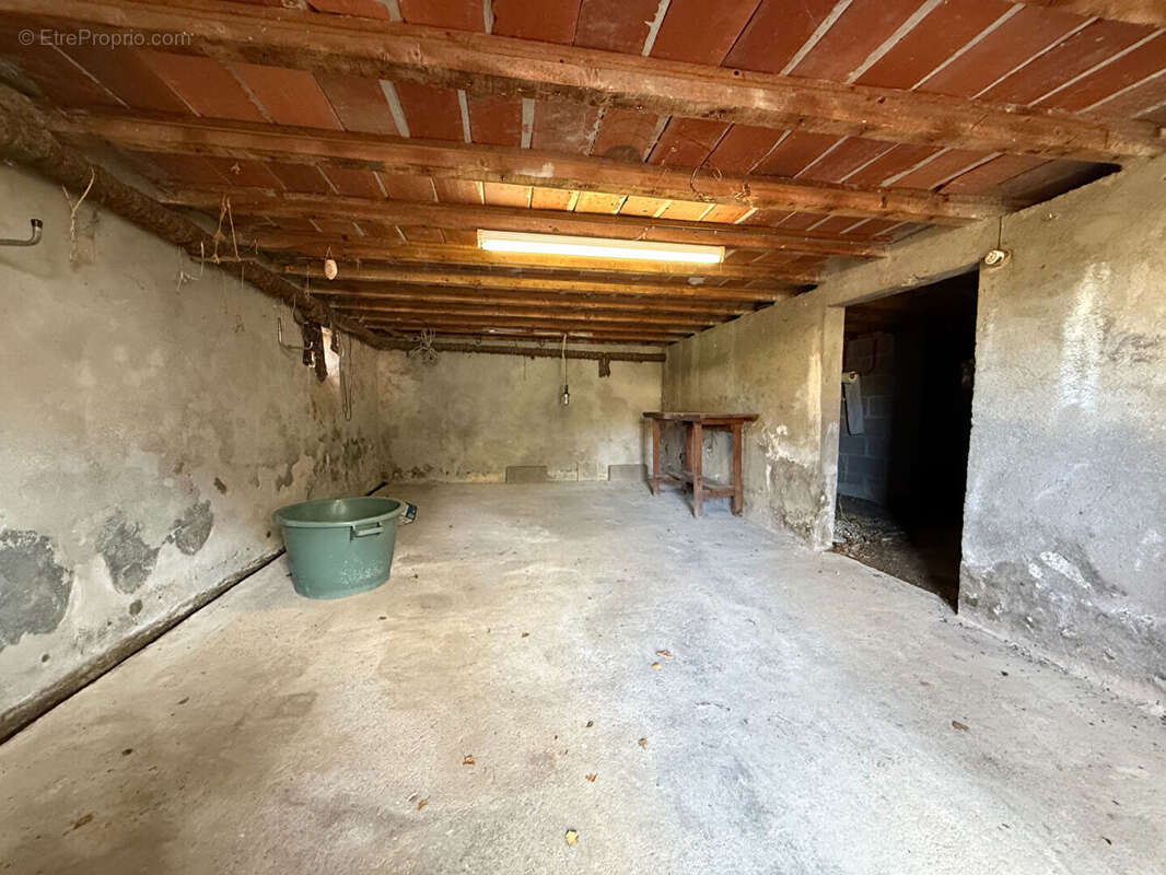 Maison à COMMENTRY