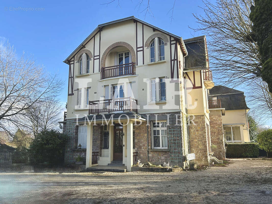 Maison à BAGNOLES-DE-L'ORNE