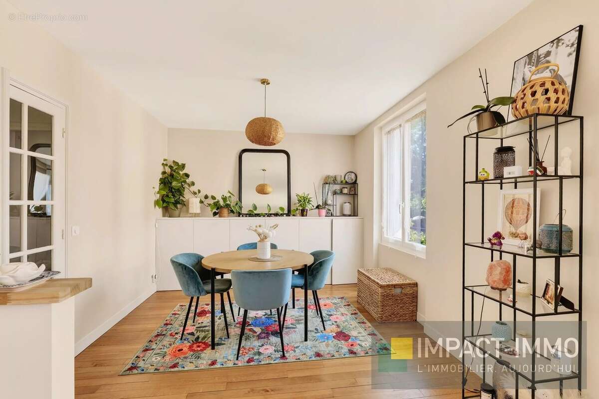Appartement à SURESNES