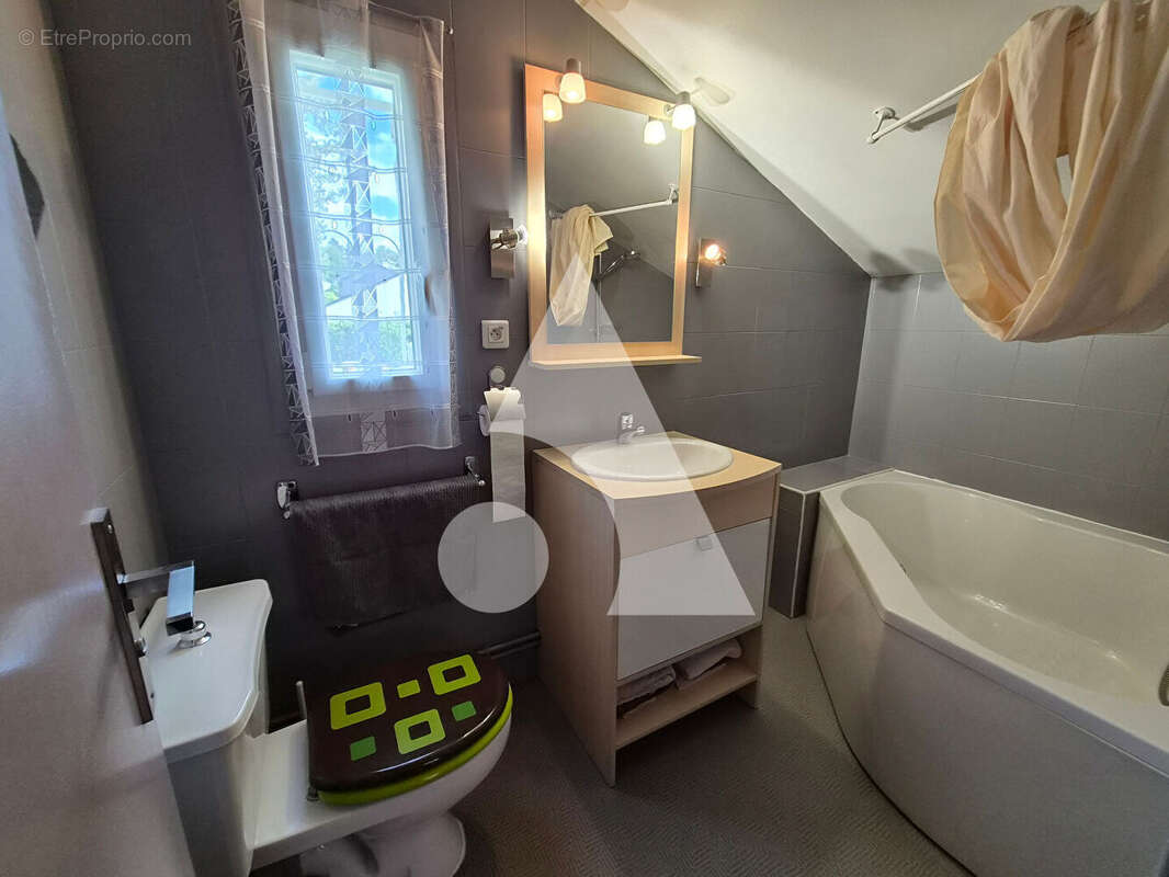 Maison  8 pièce(s) 140 m2 - photo 6