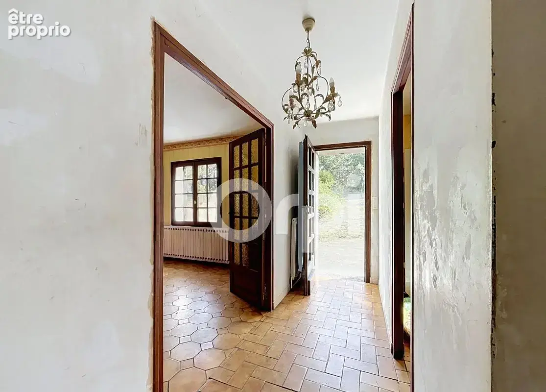  Maison semi‑enterrée de 1980 avec logement indépendant – 1,6 hectare de terrain - photo 9