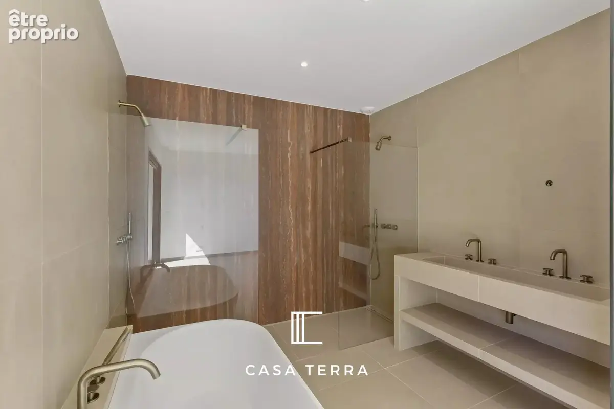 VÉDA - Villa neuve avec vue dégagée, piscine et garage / Cabanon - photo 14