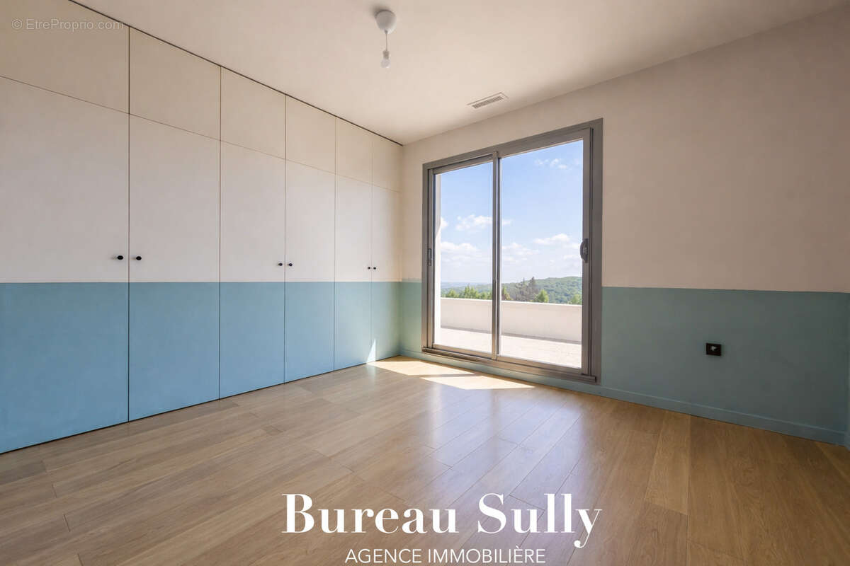 Maison à POLEYMIEUX-AU-MONT-D'OR