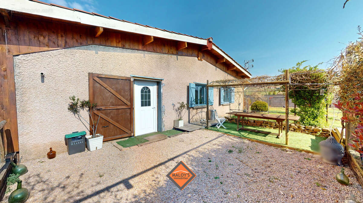 Maison à CHARNAY