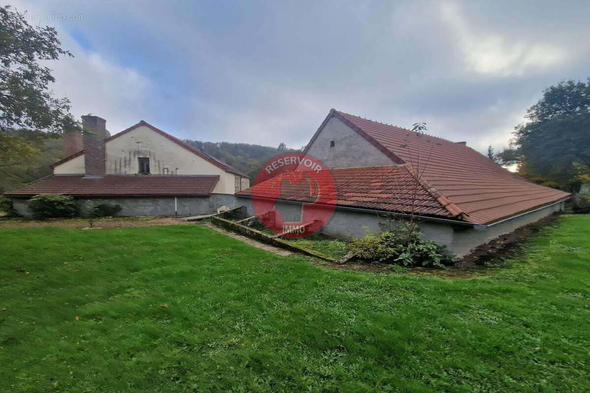 Maison 665 m² à Arconcey  - photo 813