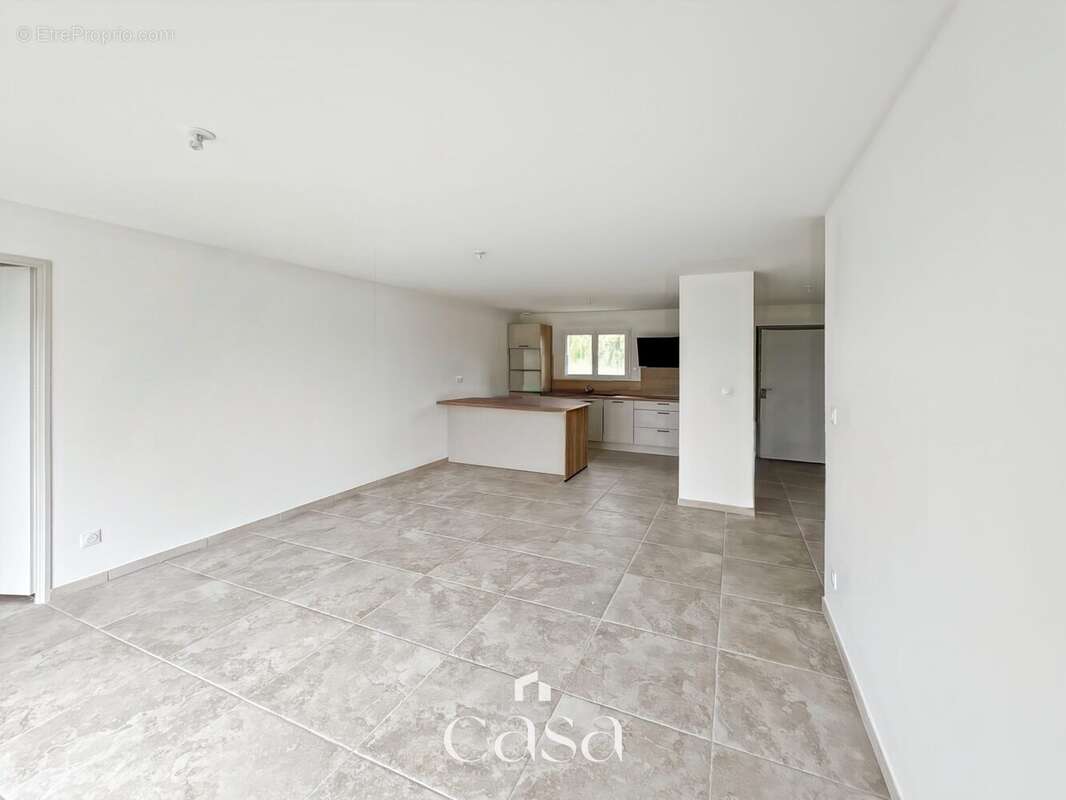Maison 86 m² à Falaise  - photo 2