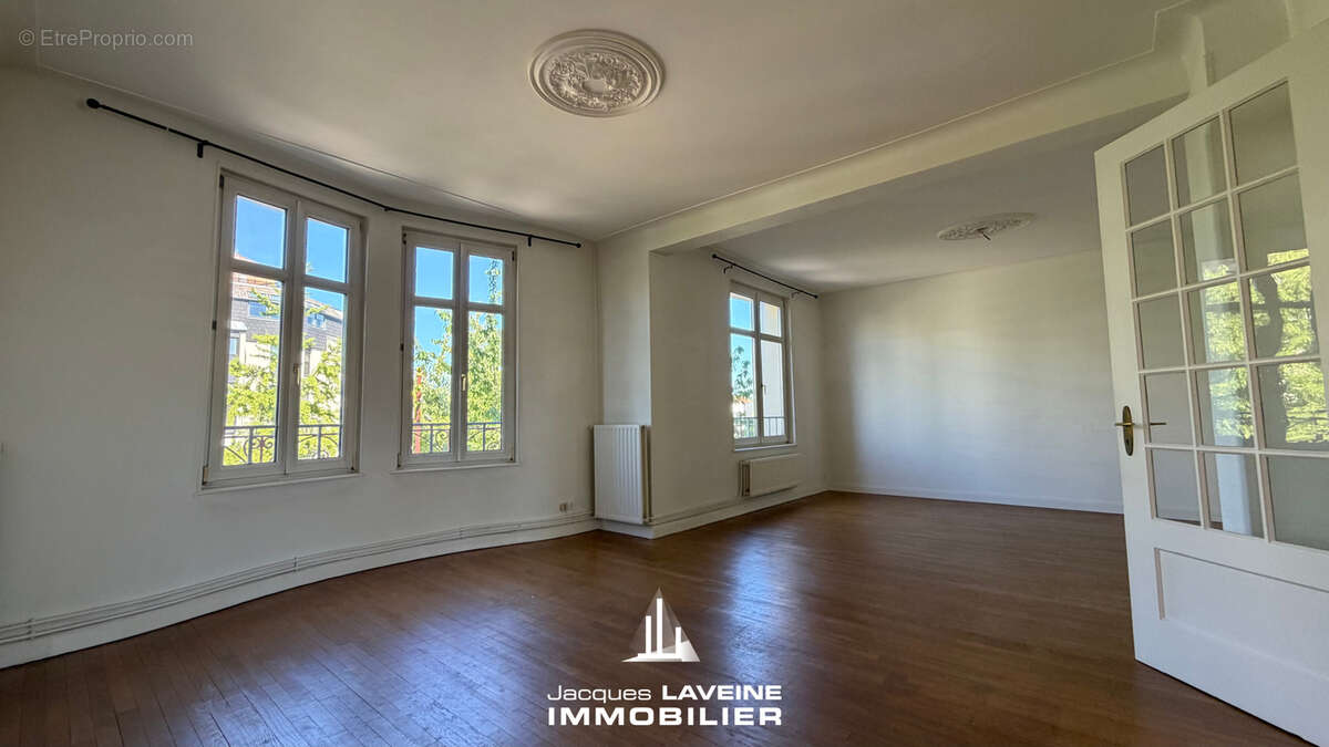 Appartement à LONGEVILLE-LES-METZ