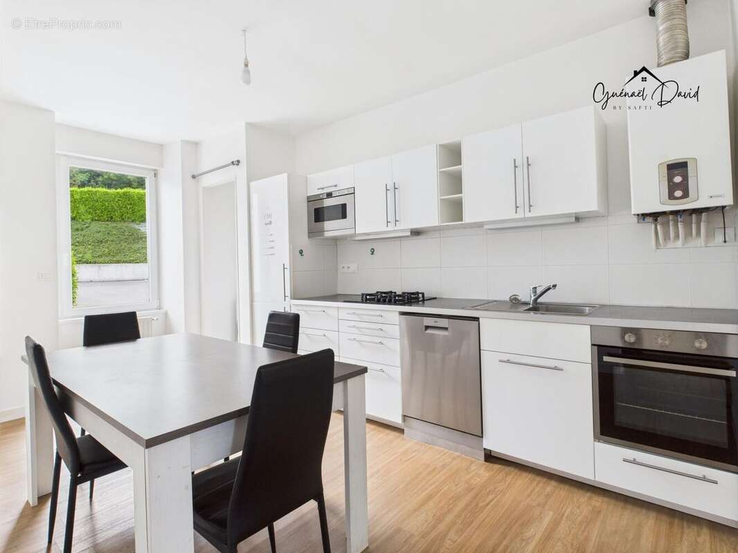 Photo 2 - Appartement à SAINT-POL-DE-LEON