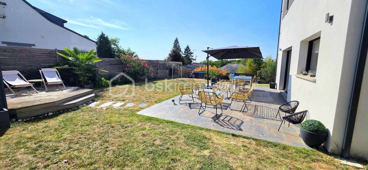 Maison récente de 102 m² avec jardin sans vis-à-vis – Briollay - Piscinable - photo 14
