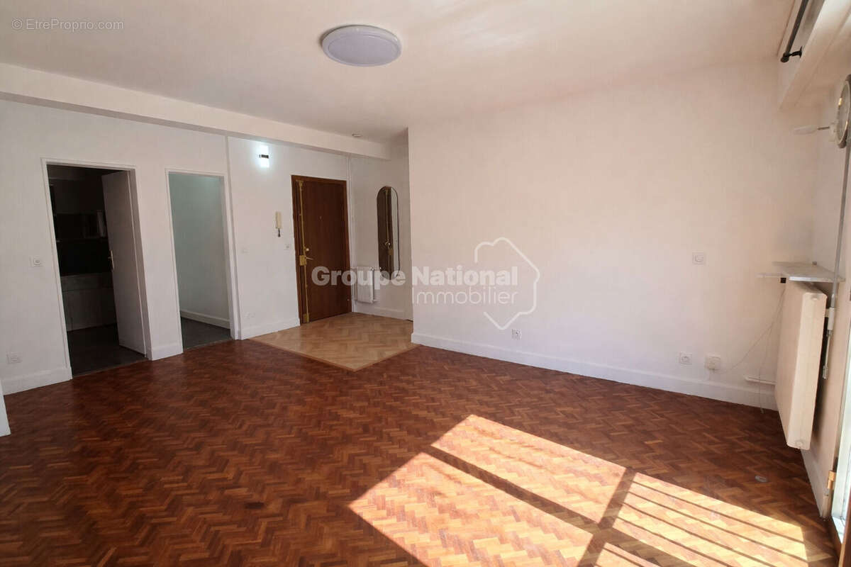 Appartement à VERSAILLES