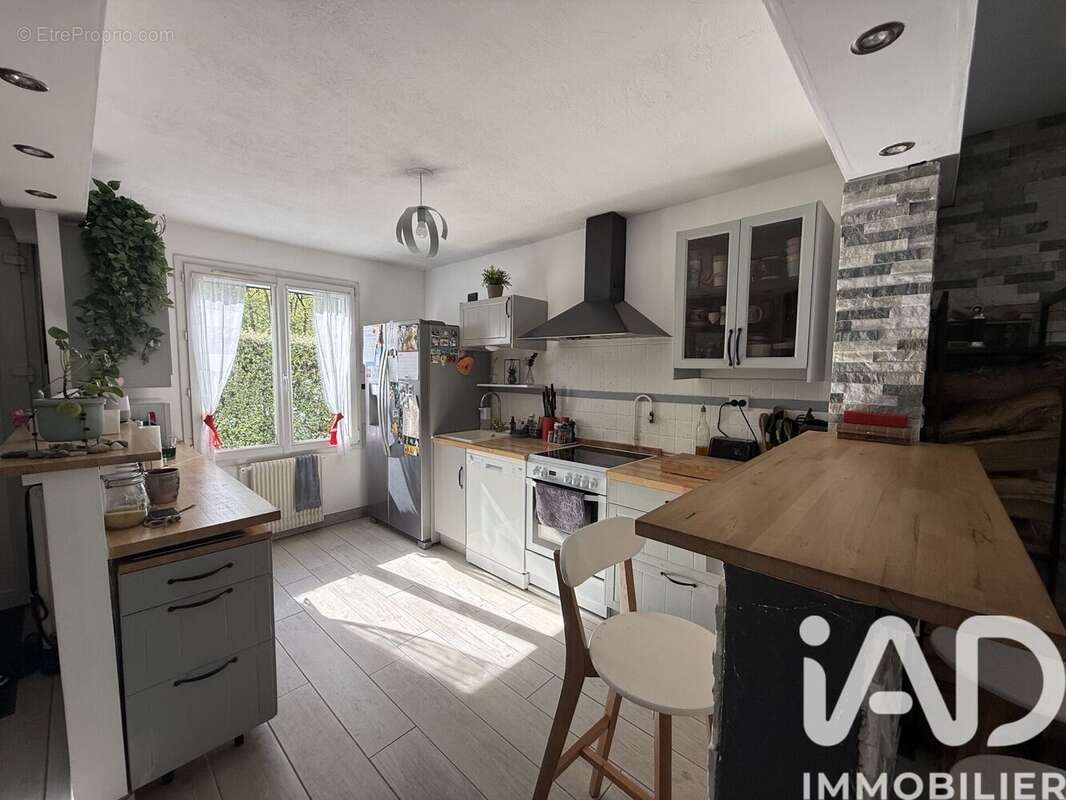 Photo 4 - Maison à VERT-SAINT-DENIS