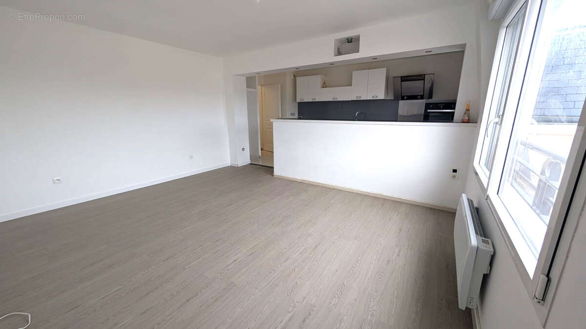 Appartement à PERSAN