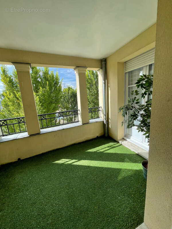 Appartement à SERRIS