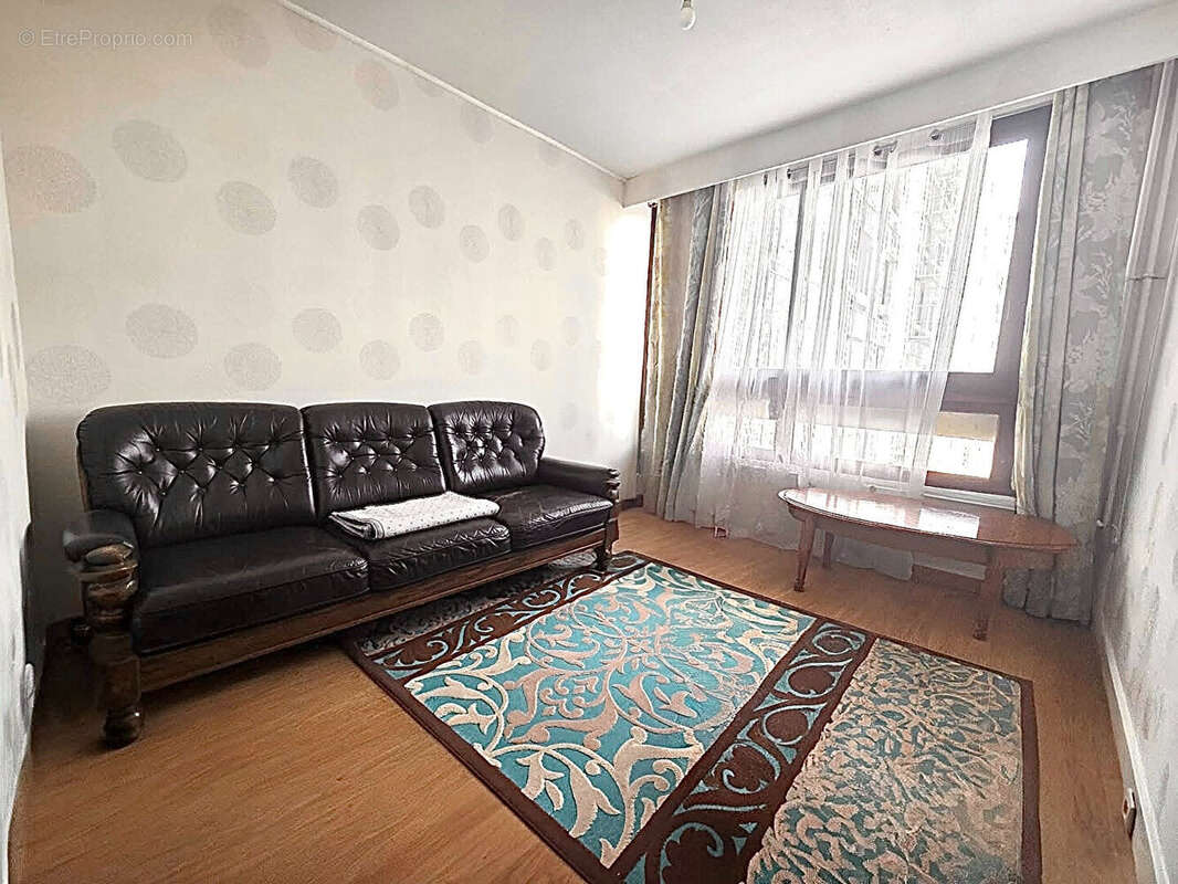 Appartement à MASSY