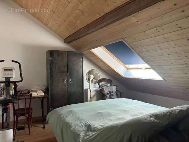 Appartement à VOVRAY-EN-BORNES