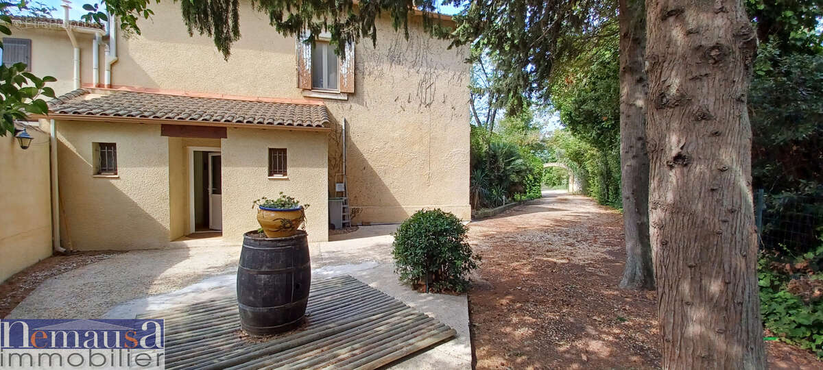 Maison à SAINT-GILLES