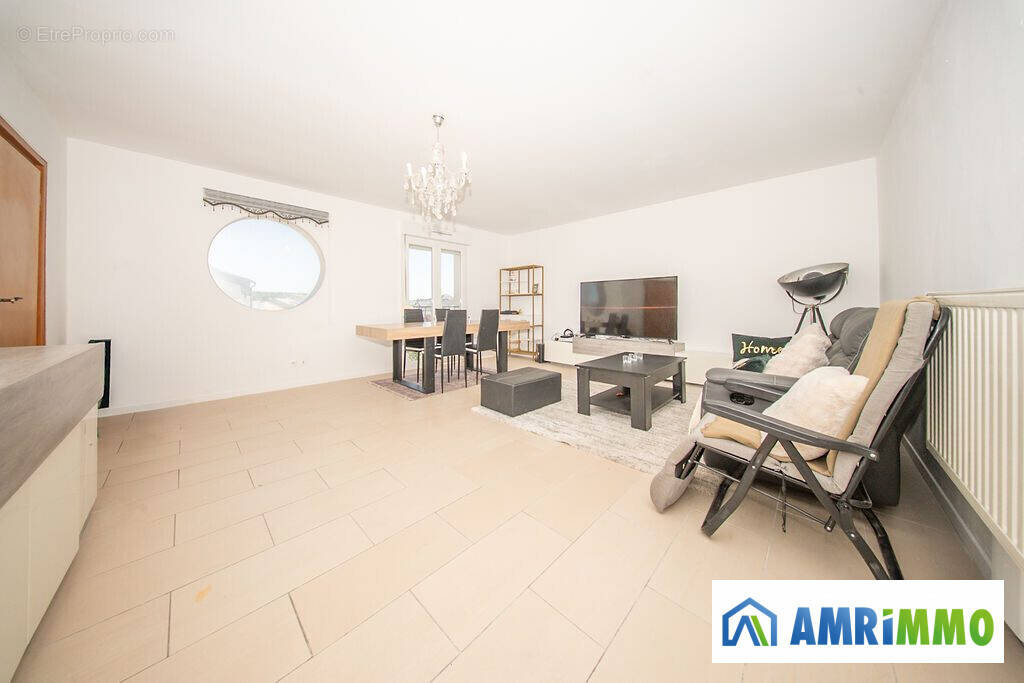 Appartement à TIERCELET