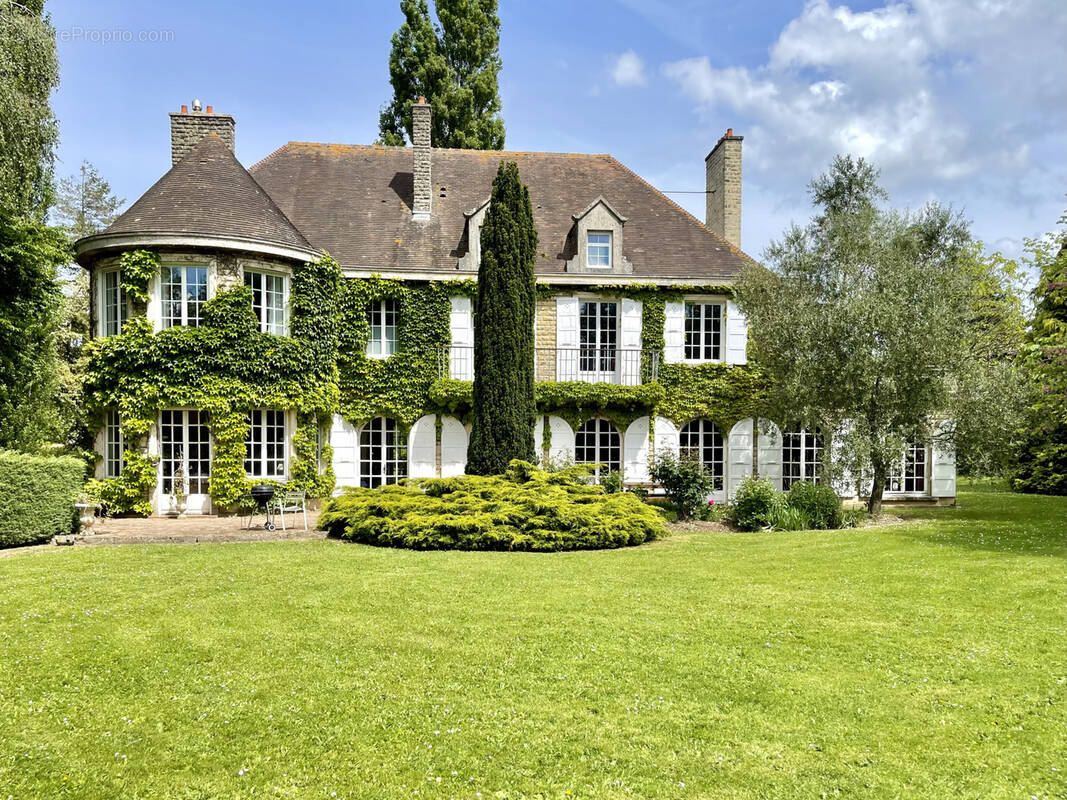 Maison à SAINT-CONTEST