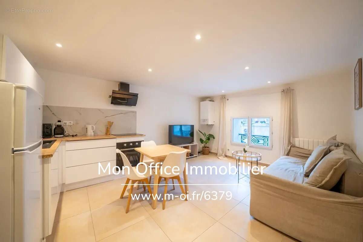 Appartement à MARSEILLE-6E
