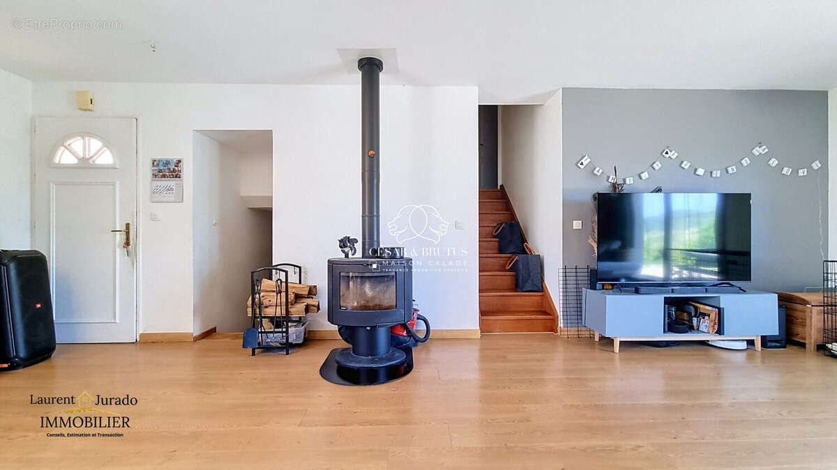 Maison 131 m² à Vaux-En-Beaujolais  - photo 5