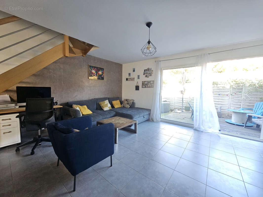 Maison à LUNEL-VIEL