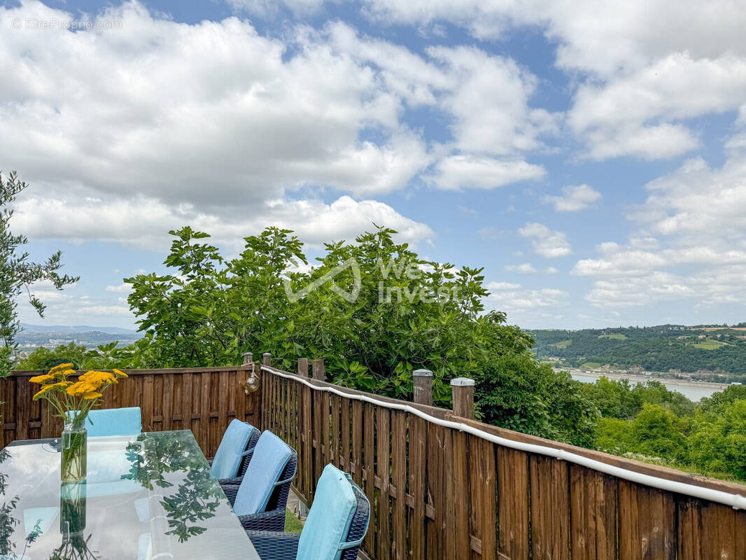 Maison à LOIRE-SUR-RHONE