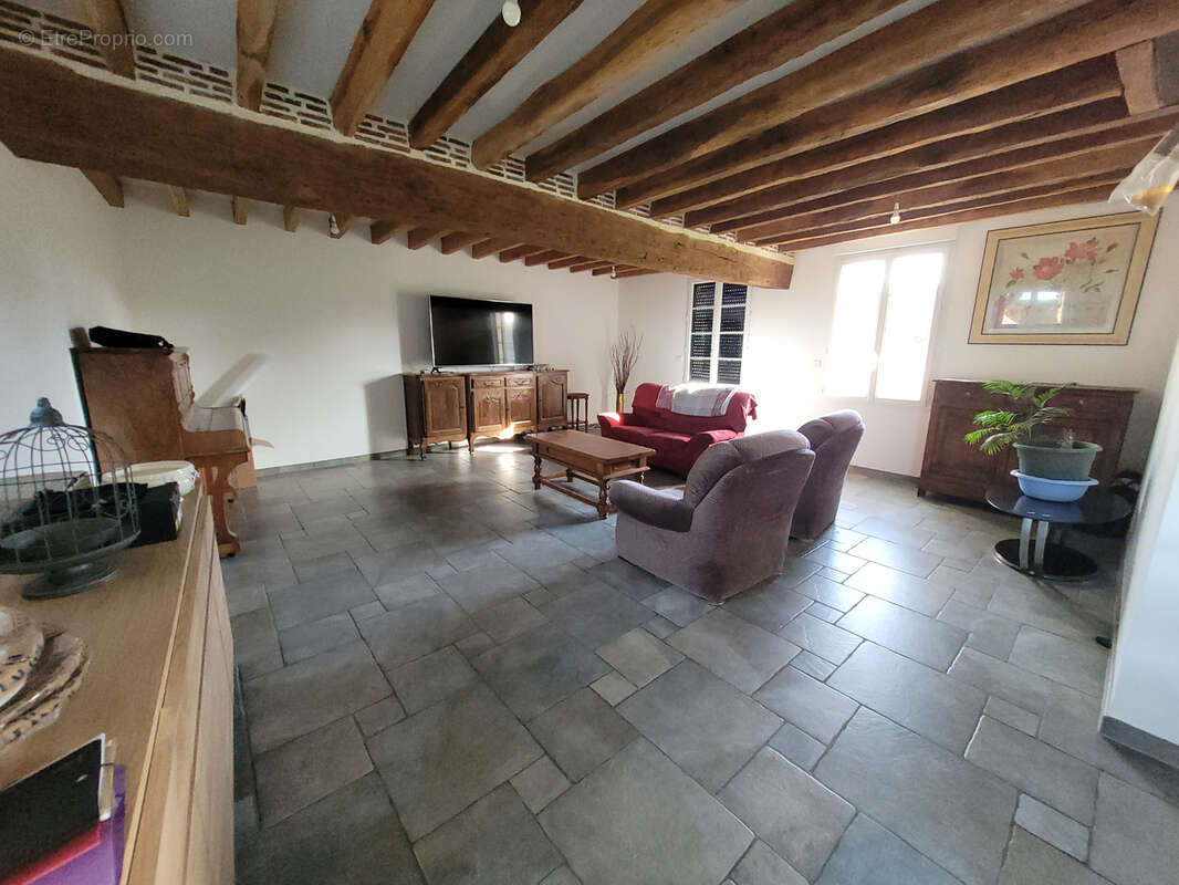 Maison à SANDARVILLE