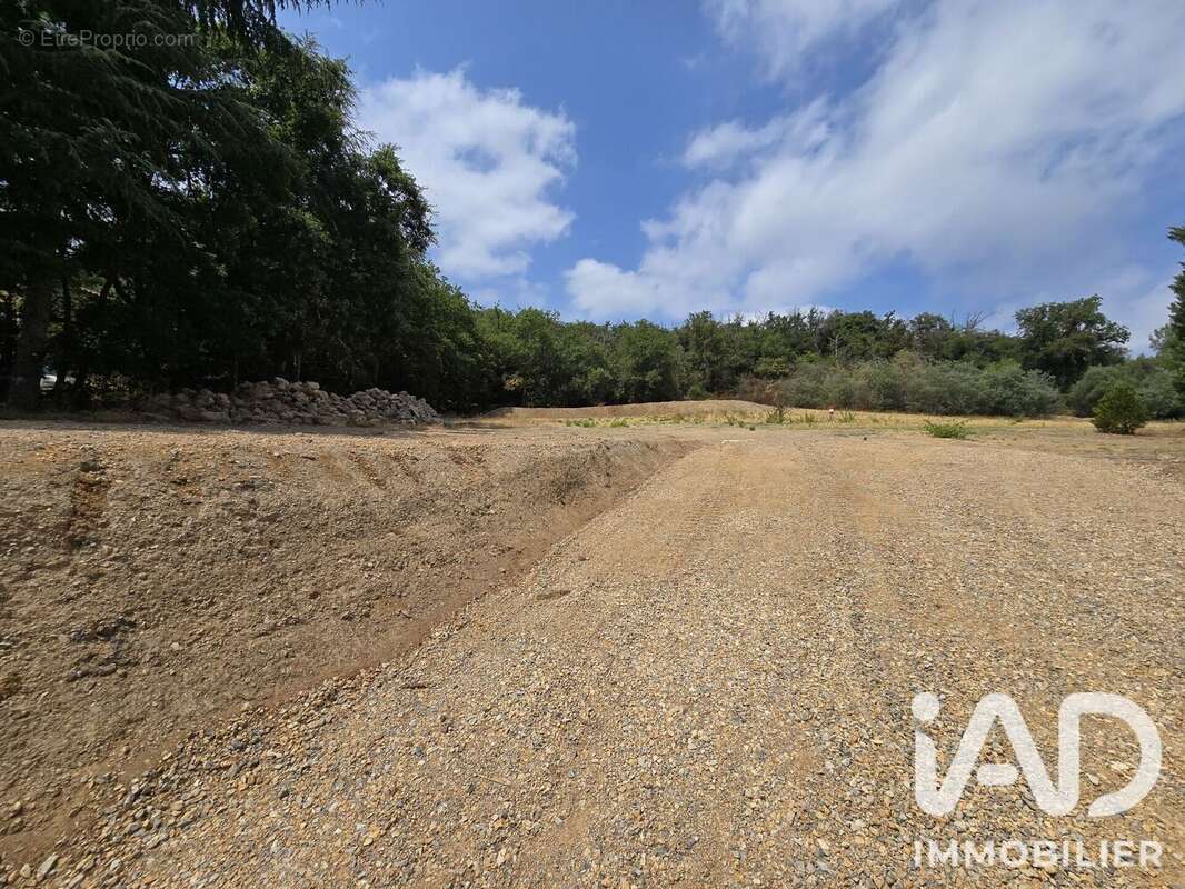 Terrain 2953 m² à Feuilla  - photo 8