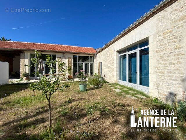 Maison à SAINT-PIERRE-D'OLERON