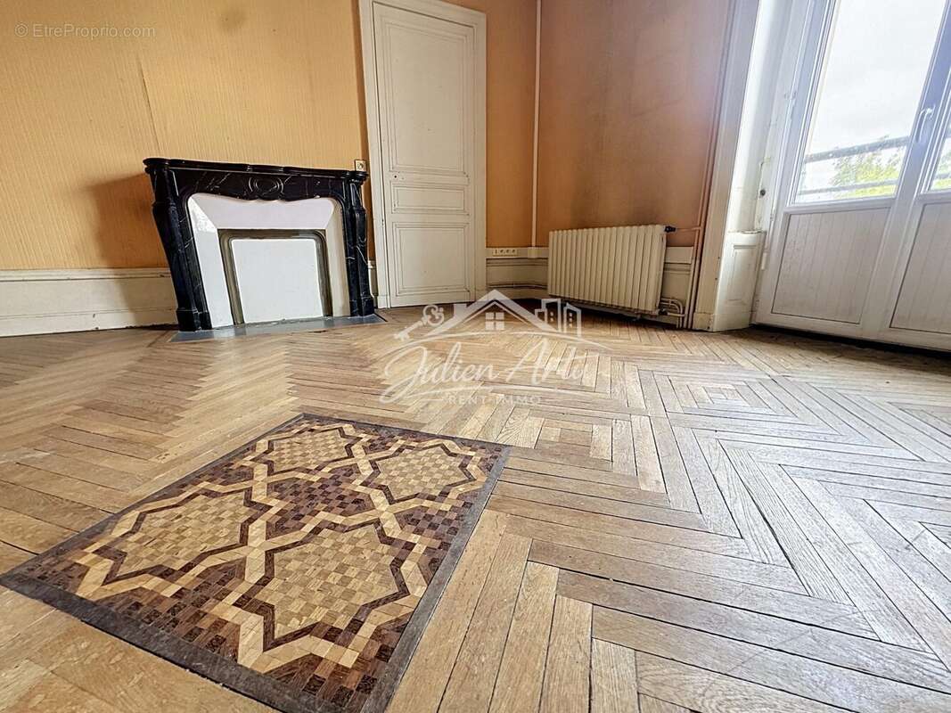 Maison à NANTES