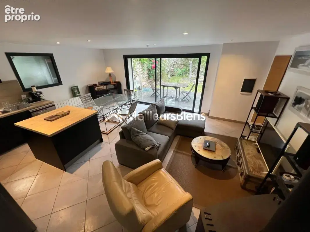 La palme – maison de village rénovée + chambre d’hôtes clé en main – 192 m² – garage – jardin – 542 000 € - photo 2
