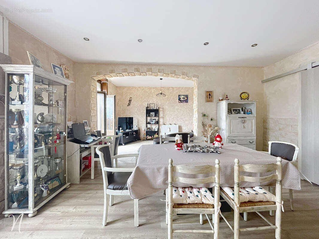 Appartement à LA TALAUDIERE