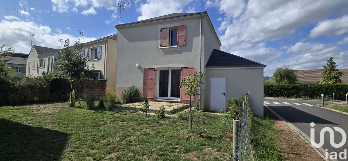 Photo 8 - Maison à SAINT-PRYVE-SAINT-MESMIN