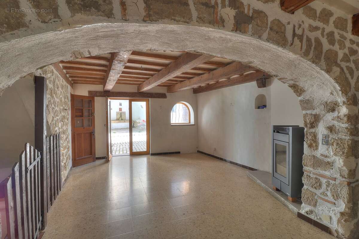 Maison à COURSEGOULES