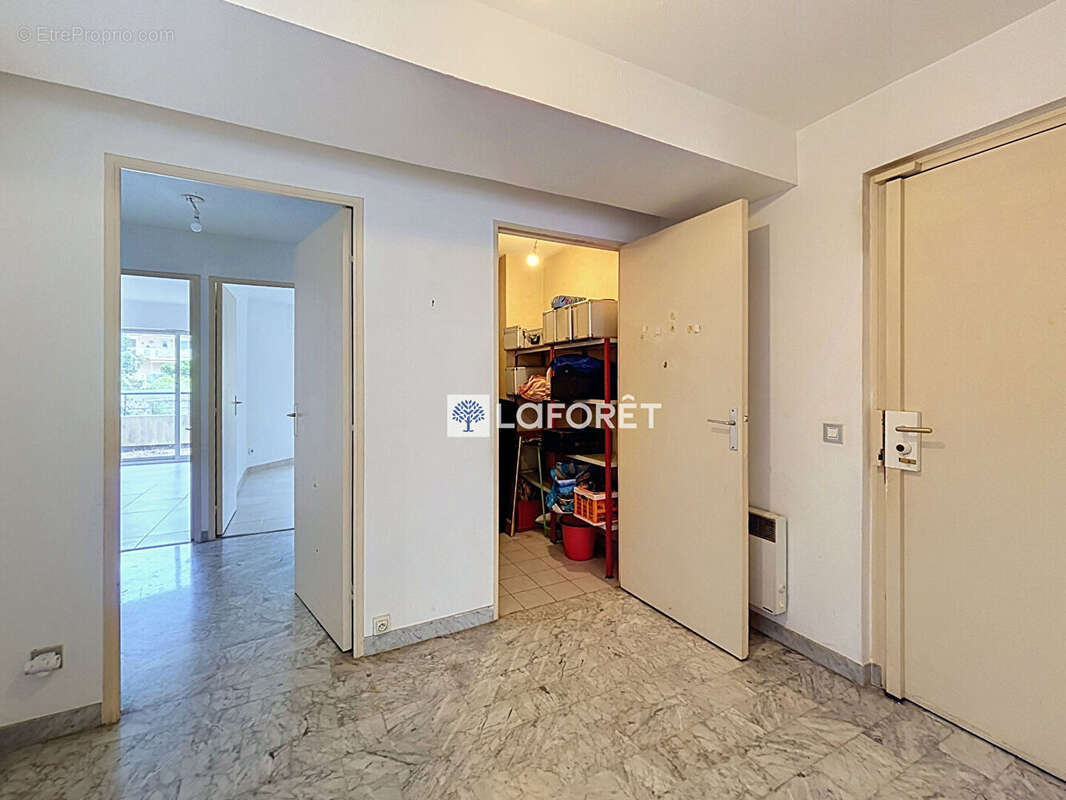 Appartement à ROQUEBRUNE-CAP-MARTIN